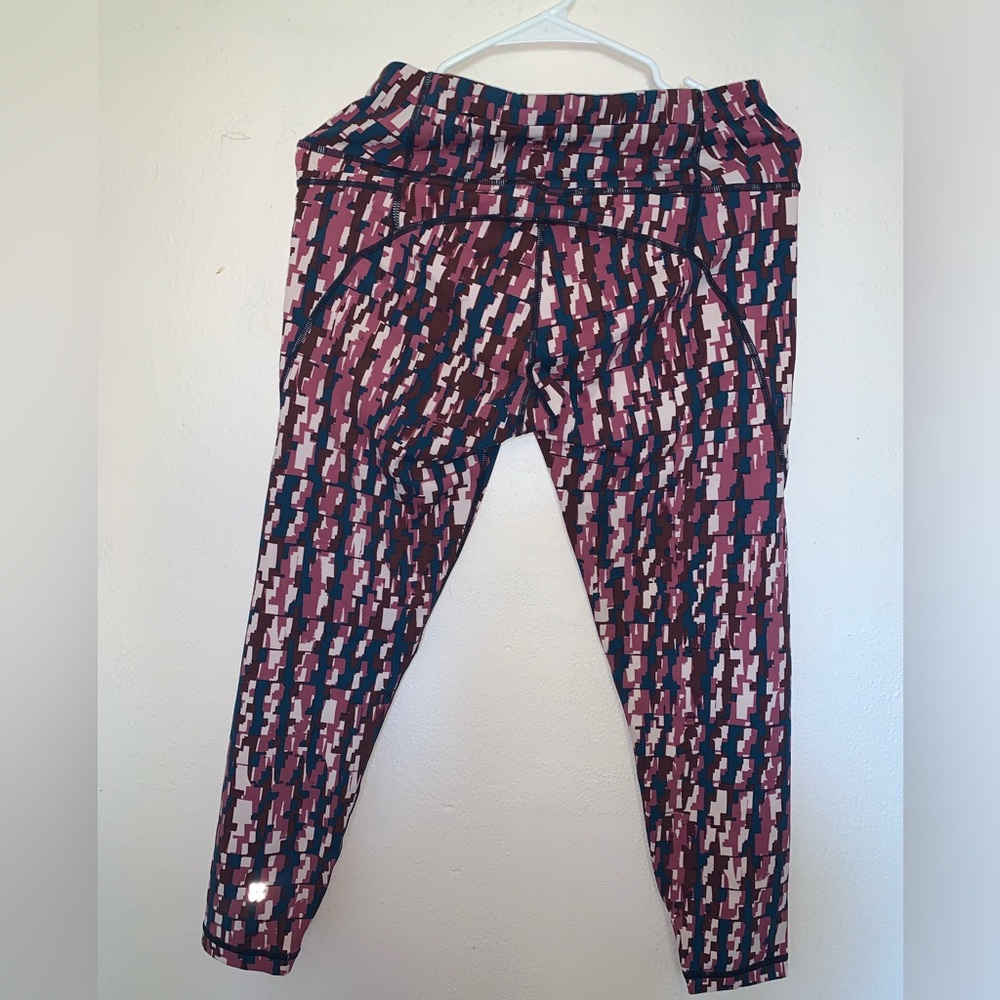 Sweaty Betty Power leggings. With left side pocket.